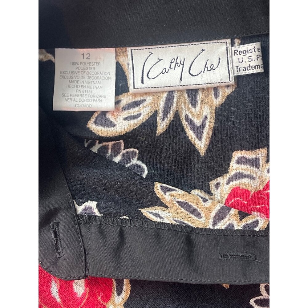 Elegant Kathy Che Womens Black Blouse With Red & Beige Floral Design Size 12 - Picture 4 of 4